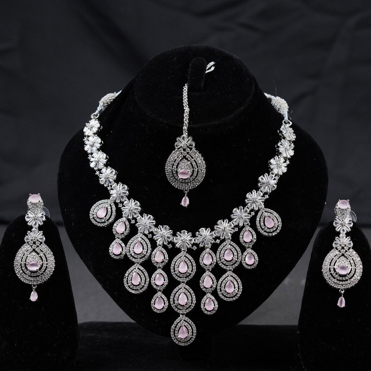 Silver Carat Necklace Zircon Stones