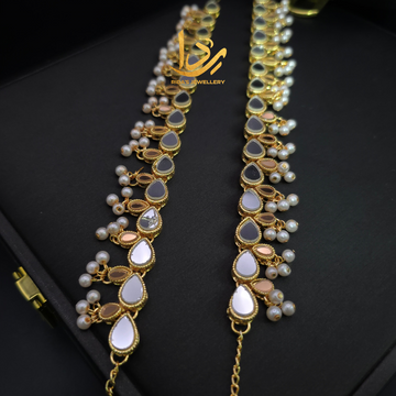 Elegant Kundan Anklets