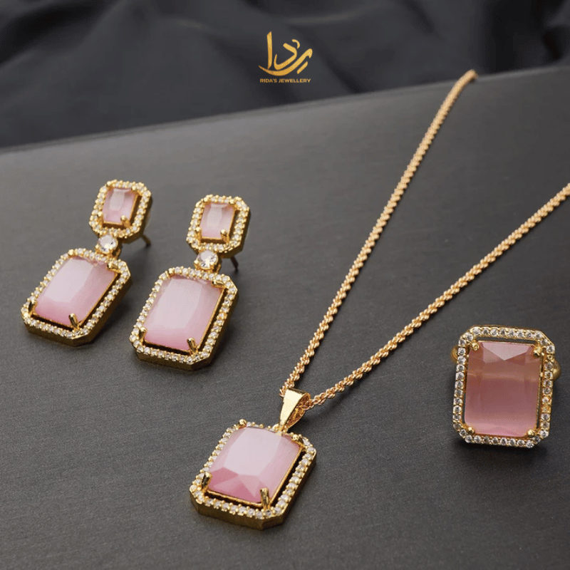 Pendant Set 1 Carat Mint Pink Colour