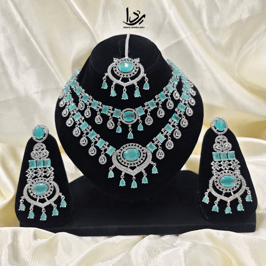 Emerald Elegance Necklace Green`Mint