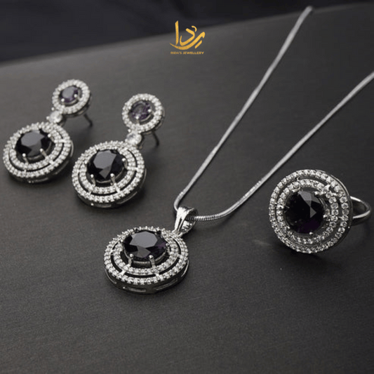 Carat Pendant Set Black Stone
