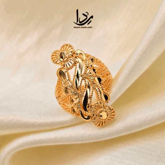 Zeenat Filigree Gold Ring