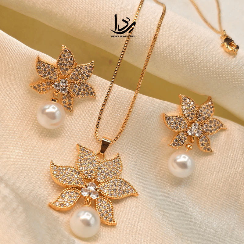 Elegance Pearl pendent