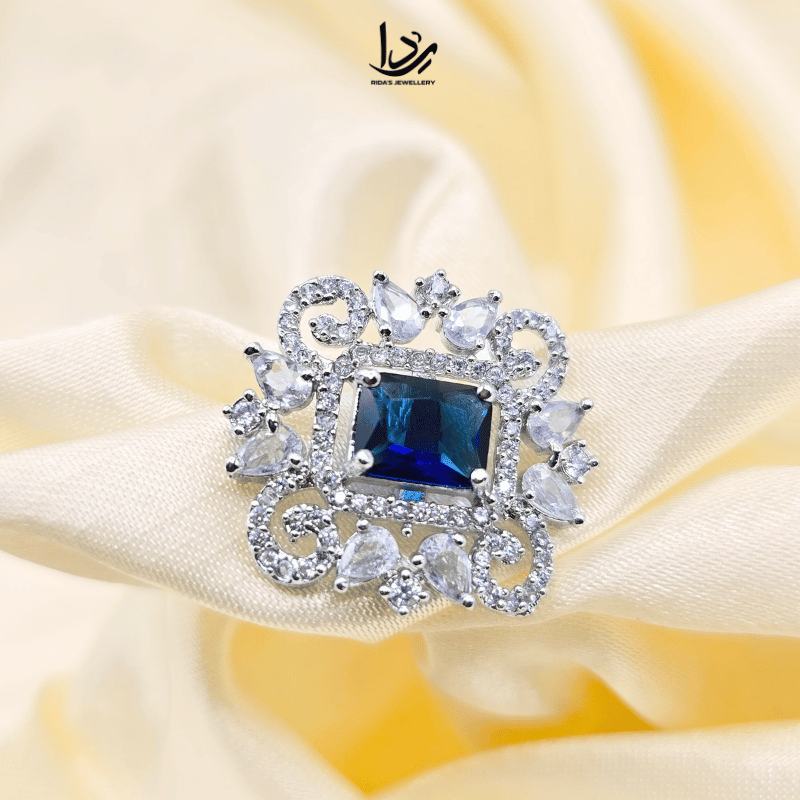 Royal Blue Sapphire Necklecs