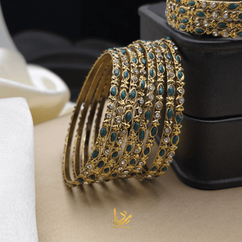 Kundan Bangles With Sones