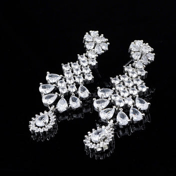 Silver Carat Set Zircon Stone